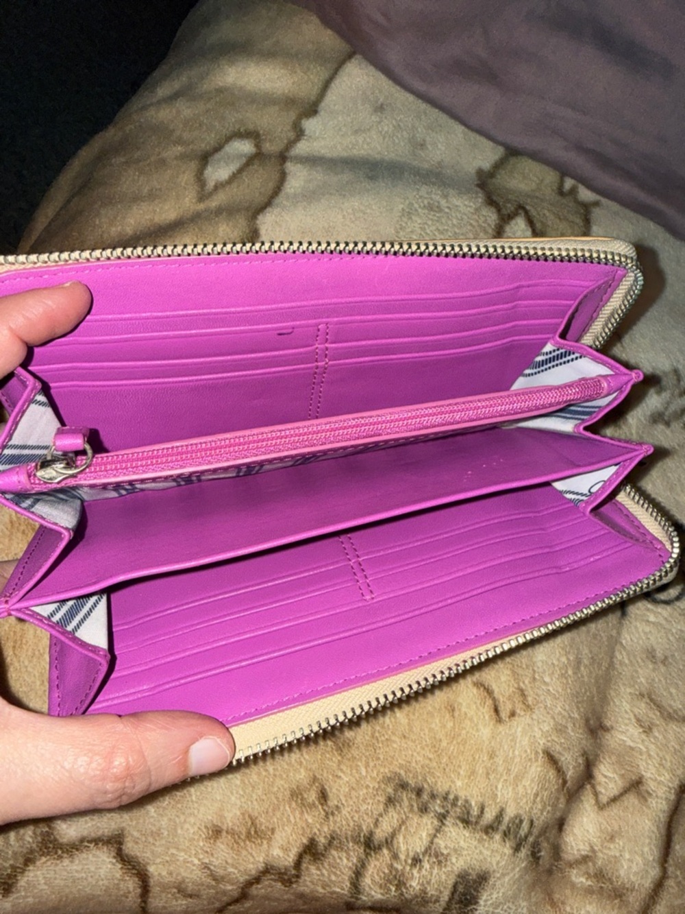 π€COACH VINTAGE PURPLE DEMPSEY 10th ANNIVERSARY WALLETπ€ - Picture 6 of 10